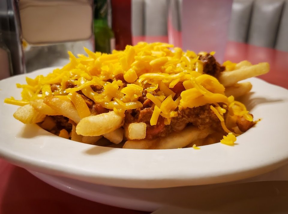 Chili Size with Fries